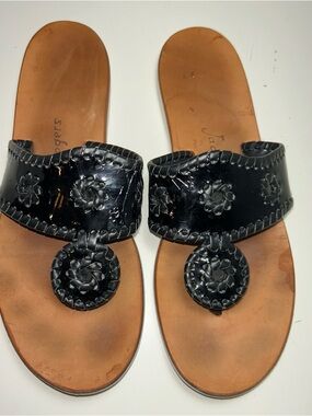 Jack Rogers Black Patent Leather Whipstitch Medallion Slip On Thong Sandal